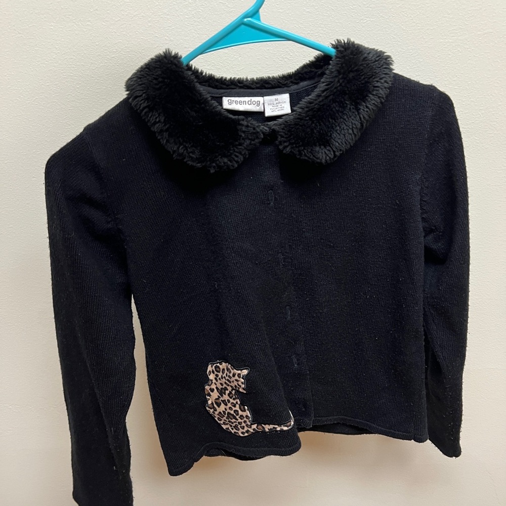 Greendog Faux-Fur Collar Cardigan with Leopard Patch Y2K cat lady crop sweater